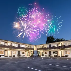 https://california-inn.topanaheimhotels.com