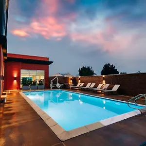 https://hyatt-place-sacramento-international-airport.bestsacramentohotels.com