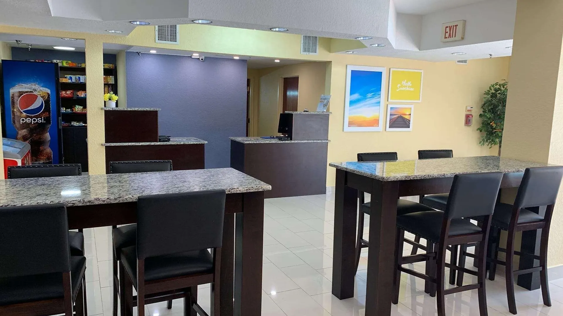 Days Inn & Suites By Wyndham Tampa/Raymond James Stadium 2*, Tampa United States