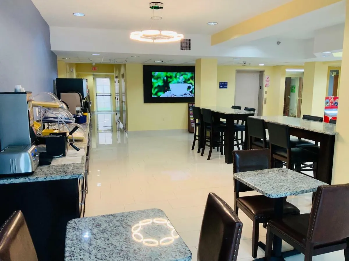 ** Hotel Days Inn & Suites By Wyndham Tampa/Raymond James Stadium United States