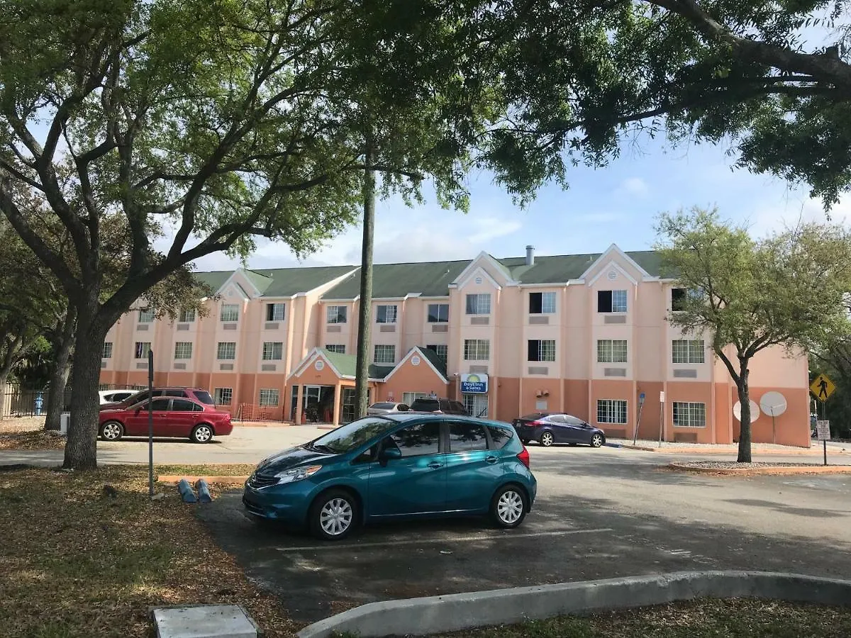 Days Inn & Suites By Wyndham Tampa/Raymond James Stadium United States